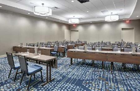 Las mejores ofertas de Doubletree Charlotte Gateway Village Port Charlotte