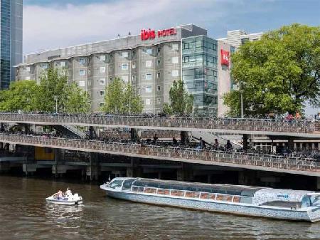 IBIS AMSTERDAM CENTRE HOTEL