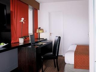 Las mejores ofertas de MERCURE  PARIS NEUILLY Neuilly-sur-seine