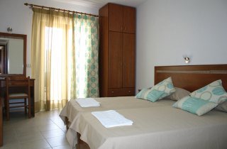 Las mejores ofertas de DABASSIS APARTHOTEL Skiathos