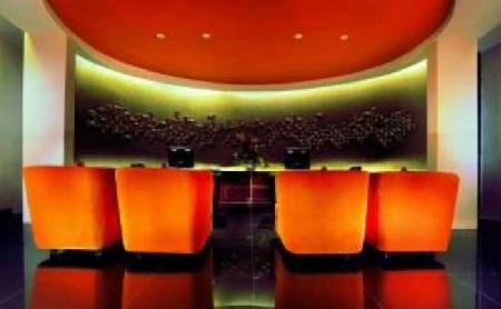 Las mejores ofertas de HOTEL 100 SUNSET HOTEL Kuta 