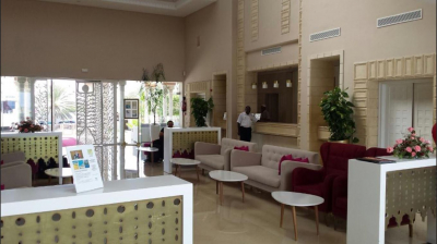 Las mejores ofertas de PALM BEACH PALACE SENSIMAR Jarbah Hawmatas Suq