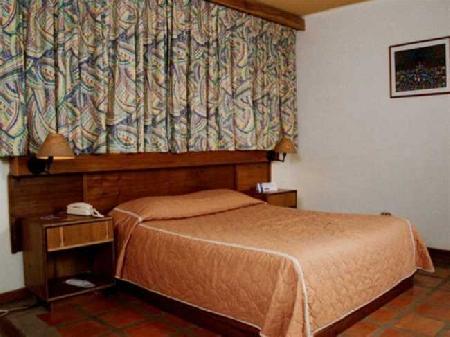 Las mejores ofertas de HOWARD JOHNSON TINAJEROS Margarita Island