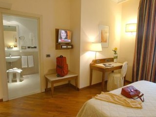 Las mejores ofertas de B&B Hotel Laurus al Duomo Florencia