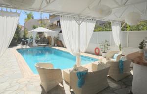 Las mejores ofertas de ALKYONIS HOTEL Nea Kallikratia