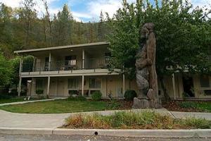 Las mejores ofertas de CEDAR LODGE El Portal 
