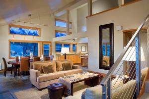 Las mejores ofertas de MAMMOTH MOUNTAIN INN Mammoth Lakes 