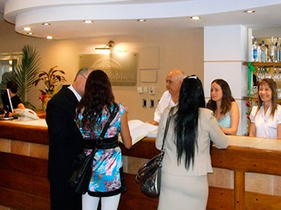 Las mejores ofertas de DAYS INN MINA CLAVERO Mina Clavero