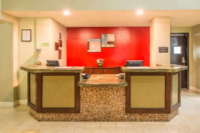 Las mejores ofertas de RAMADA WEST SACRAMENTO A West Sacramento