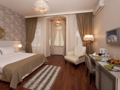 Las mejores ofertas de Five Boutique Hotel by Arsima Estambul