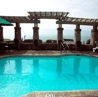 Las mejores ofertas de B W Plus Cavalier Oceanfront Resort San Simeon 