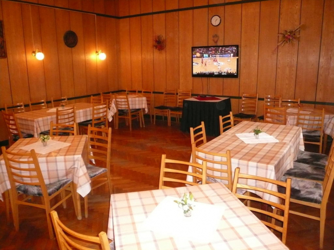 Las mejores ofertas de Central Dominik Panzio Budapest 