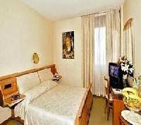 Las mejores ofertas de Toscana Ambassador Torrita Di Siena