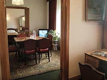 Las mejores ofertas de Gtk Tourcentre Rizalit Suzdal 