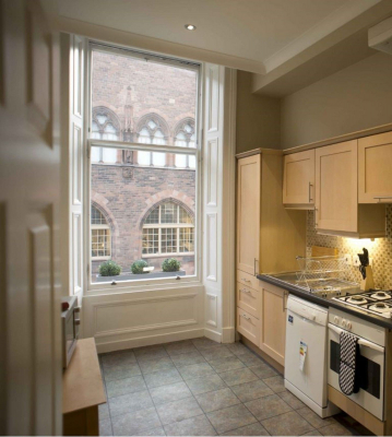 Las mejores ofertas de Fountain Court Royal Garden Edinburgh City Chamber