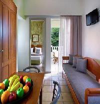 Las mejores ofertas de Elotis Suites Ayia Marina 