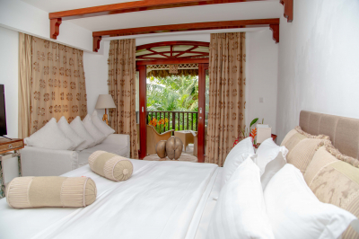 Las mejores ofertas de Edens Holidays Villas Port Glaud