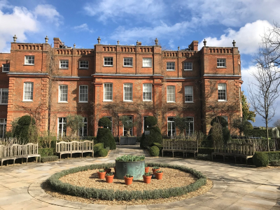 Las mejores ofertas de The Grove Sarratt 