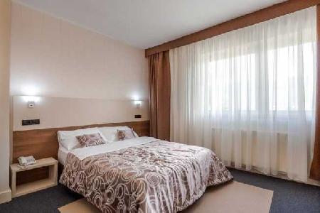 Las mejores ofertas de Macola Plitvice