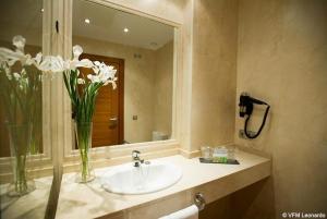 Las mejores ofertas de Leflet Valme Dos Hermanas