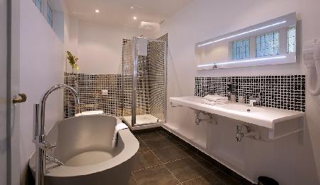 Las mejores ofertas de GRAND HOTEL TOURS Beauval 