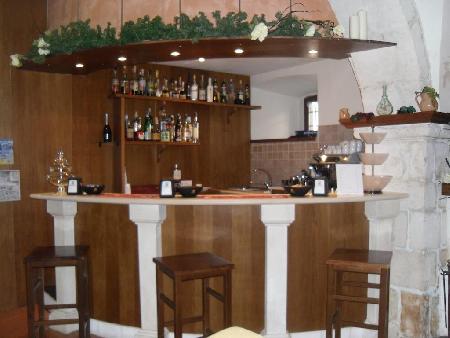 Las mejores ofertas de HOTEL IL MANIERO Rocca Pia