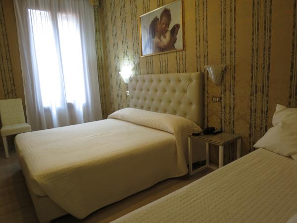 Las mejores ofertas de BRIDGE Venecia