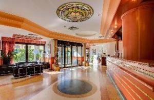 Las mejores ofertas de TRITONE HOTEL Venecia