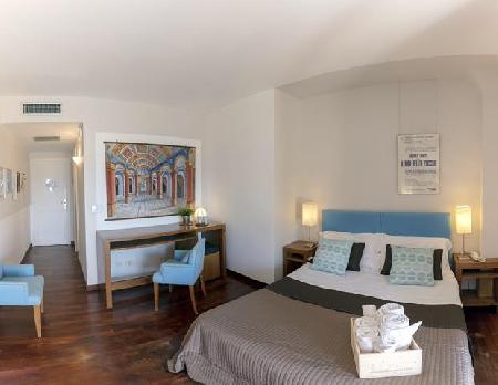 Las mejores ofertas de POCHO San Vito Lo Capo