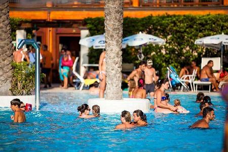 Las mejores ofertas de Il Valentino Hotel Village Castellaneta