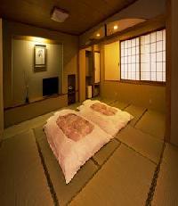 Las mejores ofertas de Hirashin Ryokan Kyoto