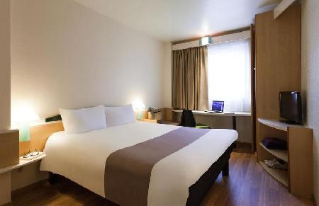 Best offers for IBIS LISBOA JOSÉ MALHOA Lisbon