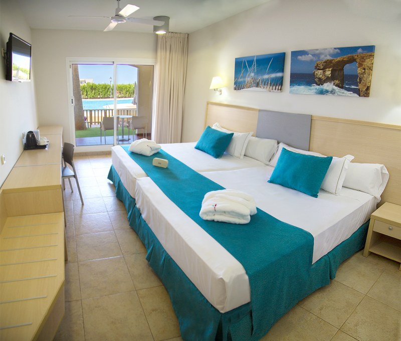 ATH CABO GATA