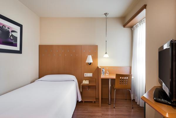 Las mejores ofertas de NH Valencia Las Ciencias Valencia