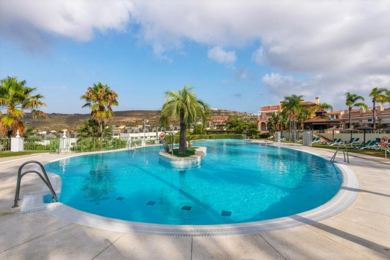 PIERRE ET VACANCES VILLAGE CLUB MANILVA TERRAZAS COSTA DEL SOL