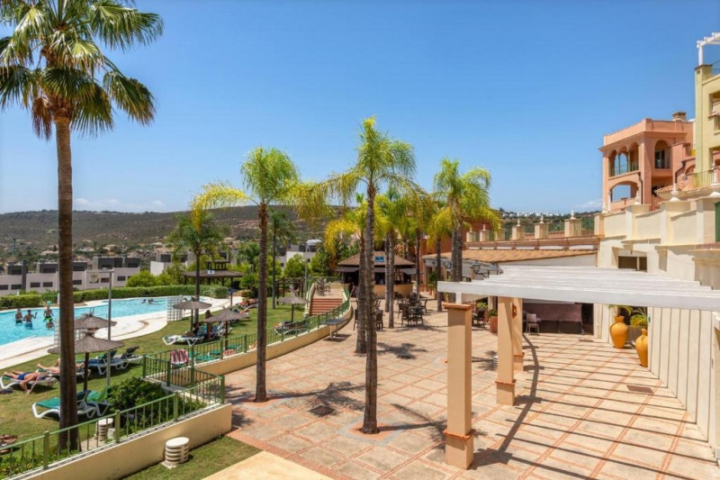 PIERRE ET VACANCES VILLAGE CLUB MANILVA TERRAZAS COSTA DEL SOL