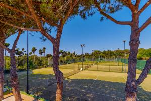 Las mejores ofertas de ALUA ILLA DE MENORCA Sant Lluís