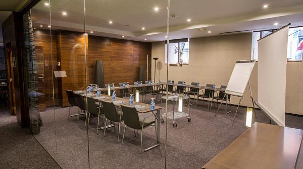 Las mejores ofertas de HOTEL AC RECOLETOS Madrid