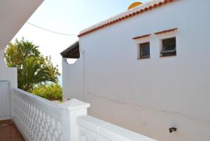 Las mejores ofertas de Blanco y Negro SANTA EULALIA