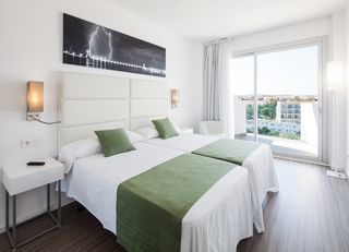 AXELBEACH IBIZA SUITES APARTMENTS SPA & BEACH CLUB - ADULTS ONLY