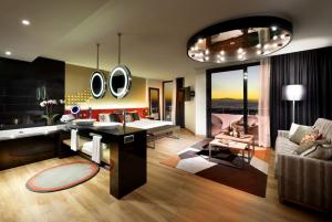 Las mejores ofertas de Hard Rock Hotel Tenerife Adeje