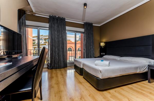 Las mejores ofertas de Virgen de los Reyes Sevilla