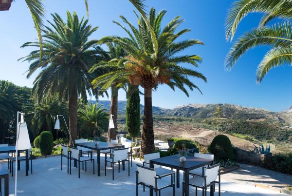 Catalonia Reina Victoria Hotel