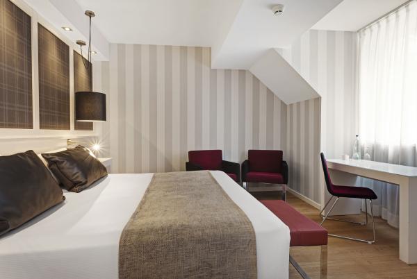 Catalonia Reina Victoria Hotel