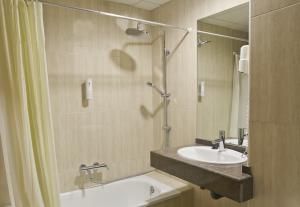 Las mejores ofertas de Hotel Palia Las Palomas Torremolinos