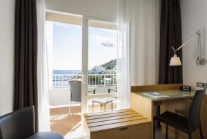 Las mejores ofertas de Hotel Mongibello Ibiza SANTA EULALIA