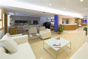 Las mejores ofertas de APARTAMENTOS BON SOL PRESTIGE Bahía de San Antonio