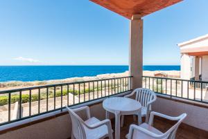 Las mejores ofertas de Apartamentos Cabo de Baños by MIJ Cala en Forcat