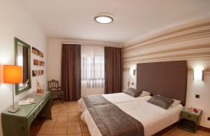 Las mejores ofertas de HD Pueblo Marinero Playa Blanca