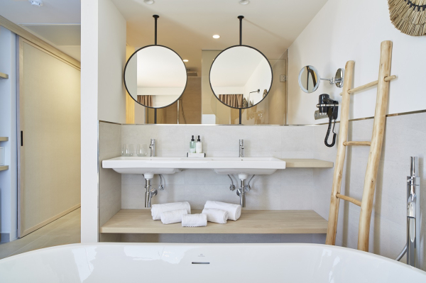 Las mejores ofertas de Invisa Hotel Club Cala Verde Playa des Figueral